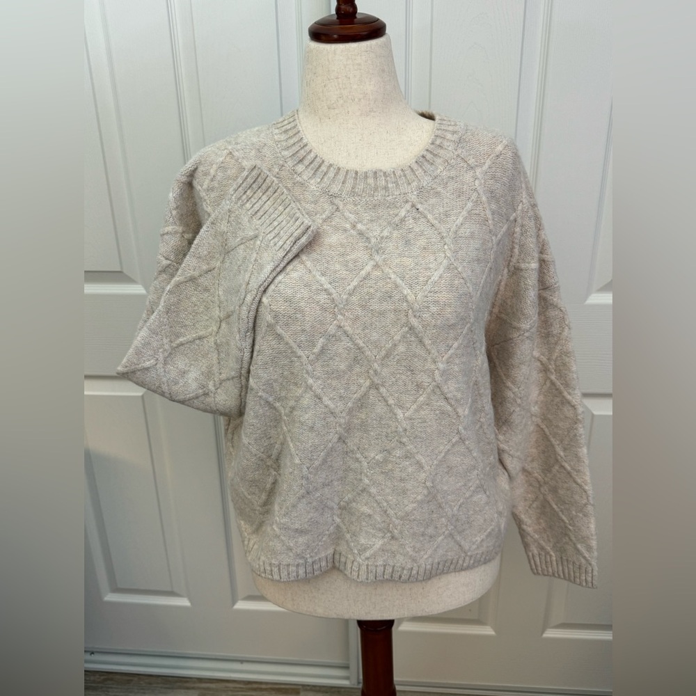 Women's Cream Sweater